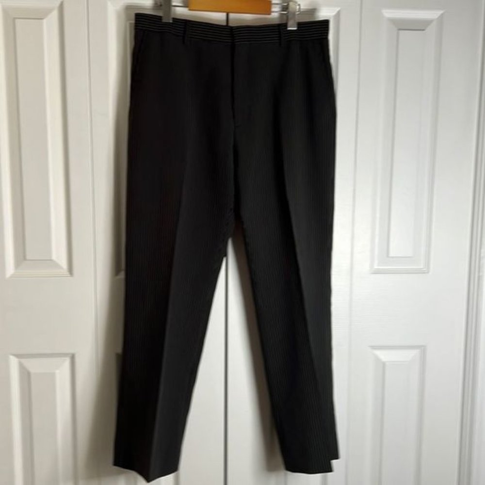Le Chateau Men’s Black with White Pinstriped Dress Pants Size 34